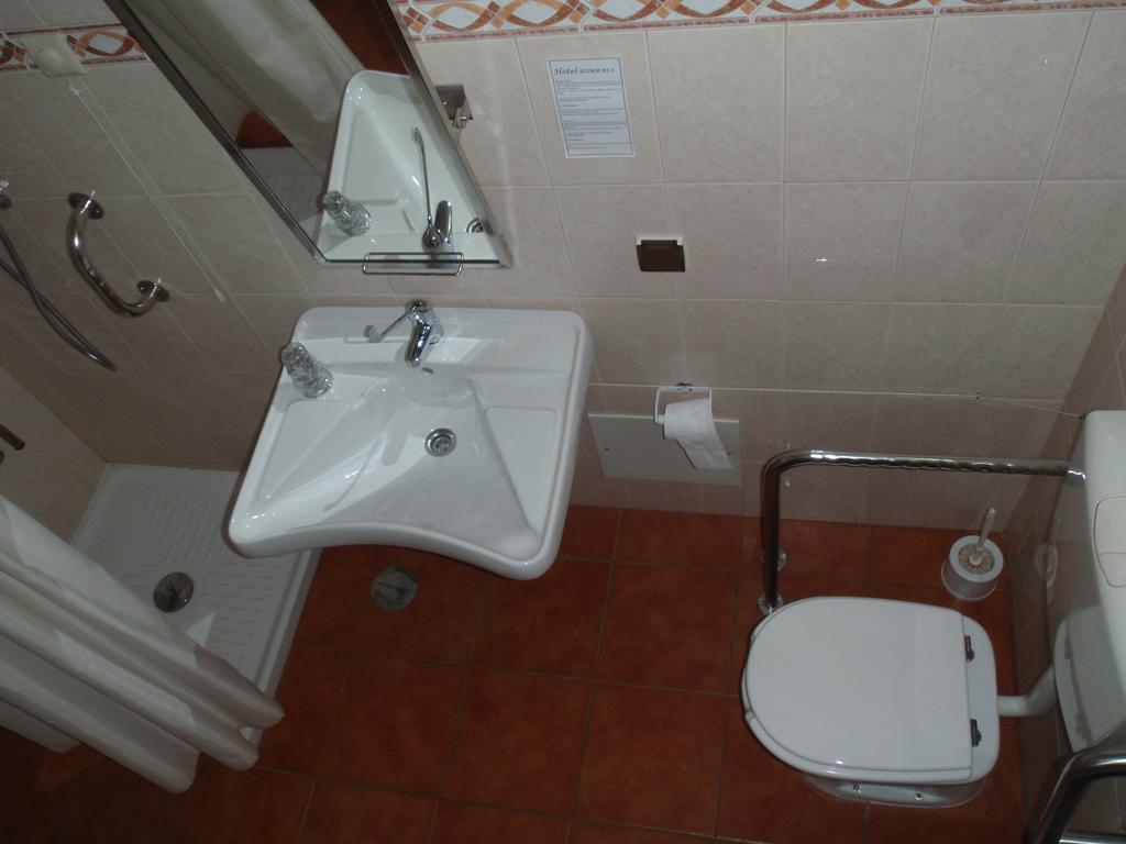 Hotel Romba Ourique Esterno foto