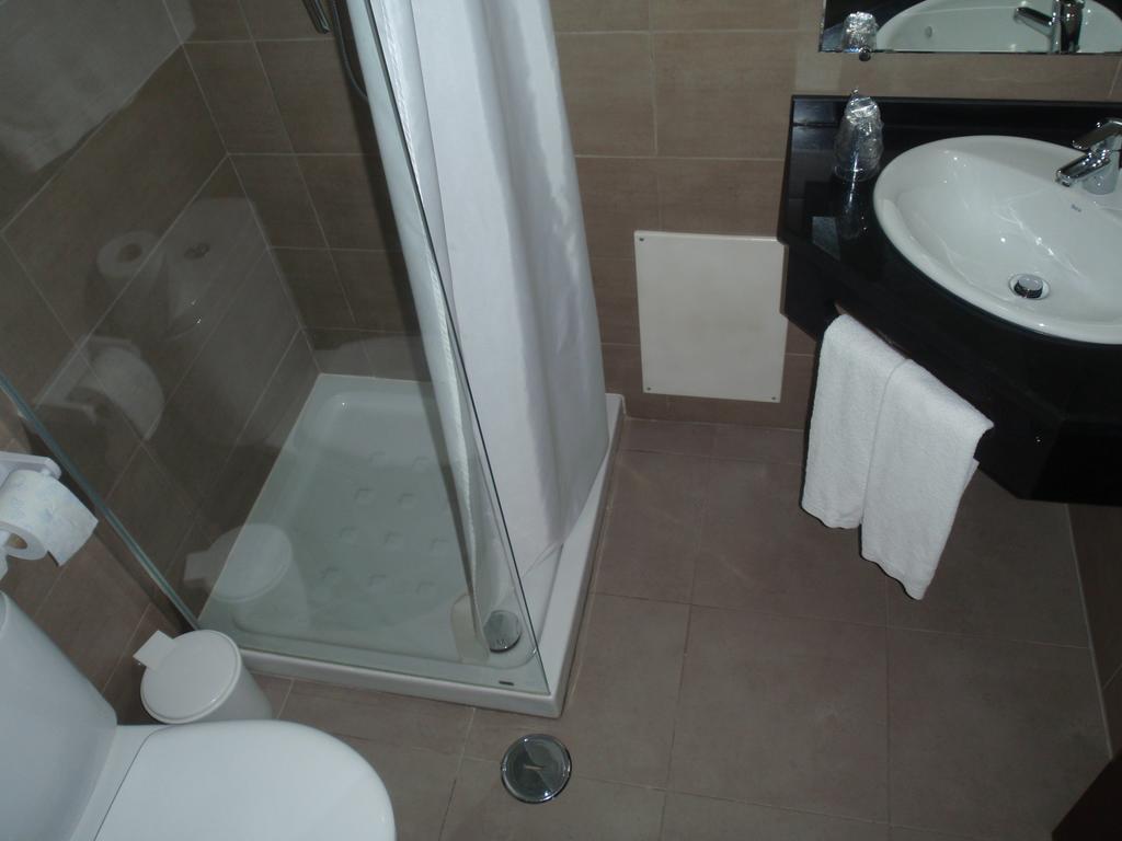 Hotel Romba Ourique Esterno foto